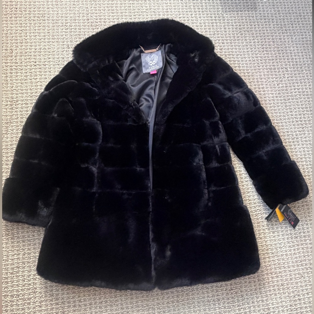 Vince Camuto- Faux Fur Jacket - Picture 1 of 3